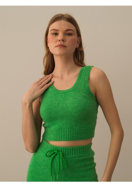 Kadın Yeşil Lüks Pamuk Dokulu Regular Fit Atlet fiyatları