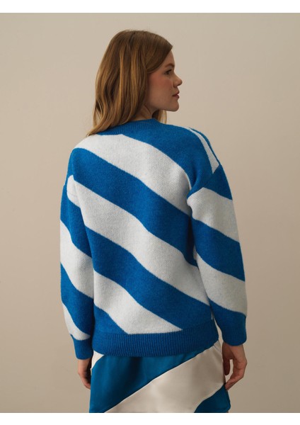 Kadın Mavi Lüks Pamuk Dokulu Oversize Kazak modelleri