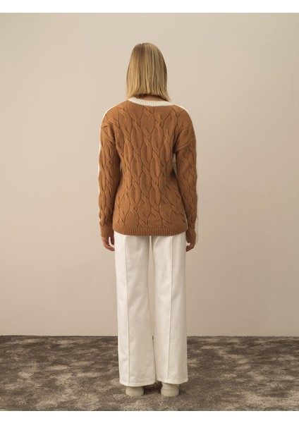 Kadın Ekru Doğal Yün Dokulu Oversize Kazak indirimleri