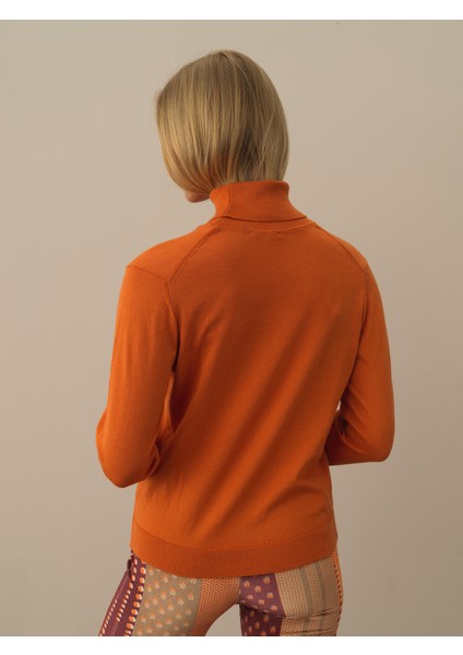 Kadın Oranj Pamuk Dokulu Regular Fit Kazak fırsatları