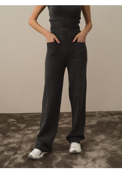 Kadın Koyu Gri Lüks Pamuk Dokulu Regular Fit Pantolon fiyatları