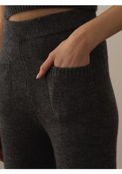 Kadın Koyu Gri Lüks Pamuk Dokulu Regular Fit Pantolon modelleri