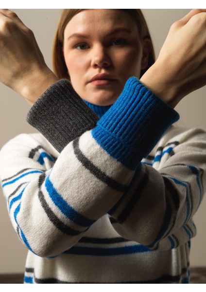 Kadın Mavi Lüks Pamuk Dokulu Oversize Kazak fiyatları