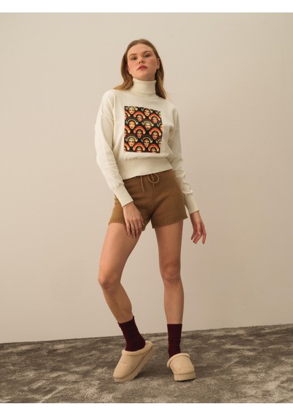 Kadın Kırık Beyaz Pamuk Dokulu Oversize Kazak