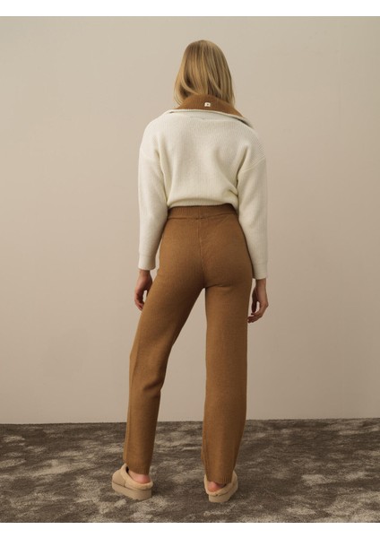 Kadın Camel Lüks Pamuk Dokulu Regular Fit Pantolon indirimleri