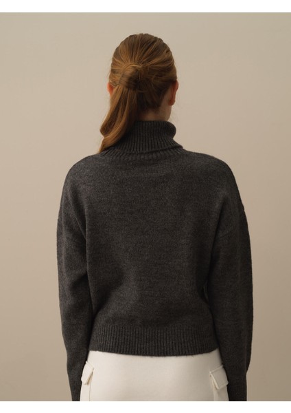 Kadın Koyu Gri Lüks Pamuk Dokulu Oversize Kazak fırsatları