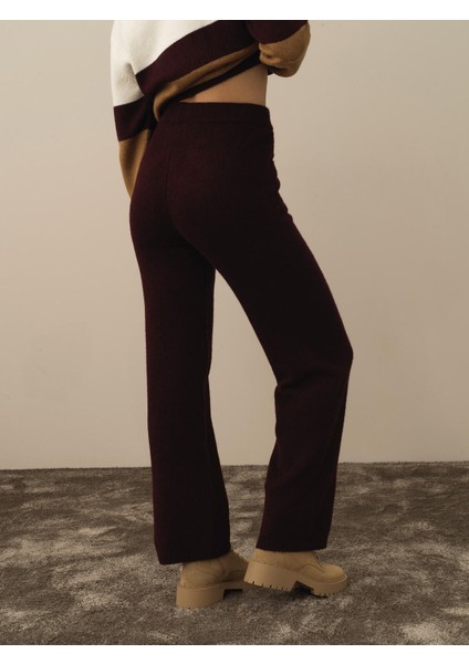 Kadın Bordo Lüks Pamuk Dokulu Regular Fit Pantolon fırsatları
