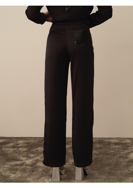 Kadın Siyah Formunu Koruyan Oversize Pantolon indirimleri