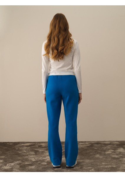 Kadın Mavi Pamuk Dokulu Regular Fit Sweat Pantolon indirimleri