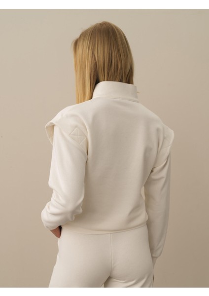 Kadın Ekru Pamuk Dokulu Regular Fit Sweatshirt fırsatları