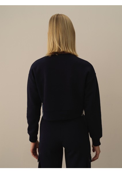 Kadın Lacivert Pamuk Dokulu Oversize Sweatshirt modelleri