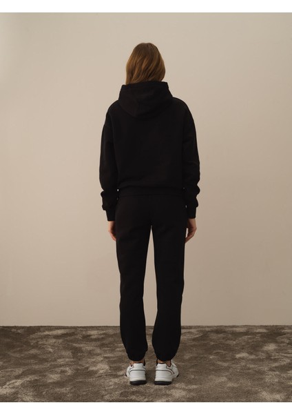 Kadın Siyah Pamuk Dokulu Oversize Sweatshirt indirimleri