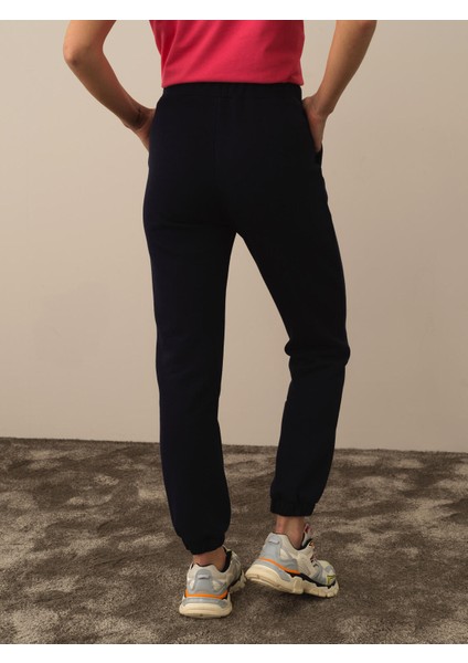 Kadın Lacivert Pamuk Dokulu Regular Fit Sweat Pantolon fırsatları