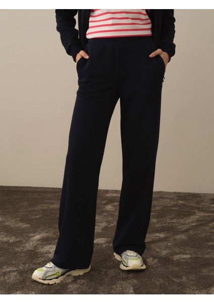 Kadın Lacivert Pamuk Dokulu Regular Fit Sweat Pantolon fiyatları