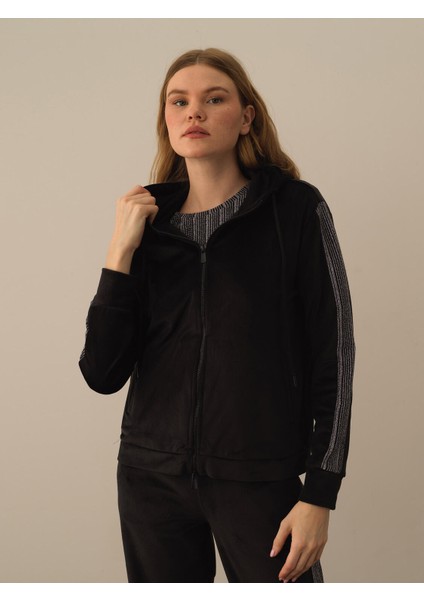 Kadın Siyah Esnek Dokulu Regular Fit Sweatmont fiyatları