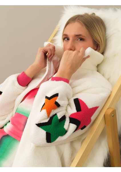 Kadın Kırık Beyaz Formunu Koruyan Oversize Sweatmont fiyatları