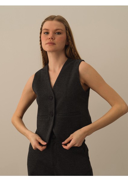 Kadın Siyah Pamuk Dokulu Regular Fit Yelek fiyatları