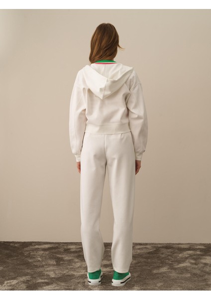 Kadın Kırık Beyaz Pamuk Dokulu Regular Fit Sweatmont fırsatları