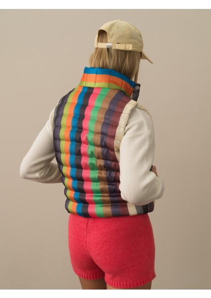 Kadın Yeşil Formunu Koruyan Regular Fit Yelek fırsatları