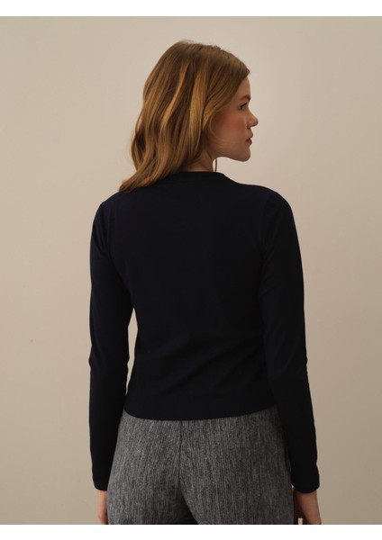 Bisiklet Yaka Slim Fit Modal Basic Tişört modelleri
