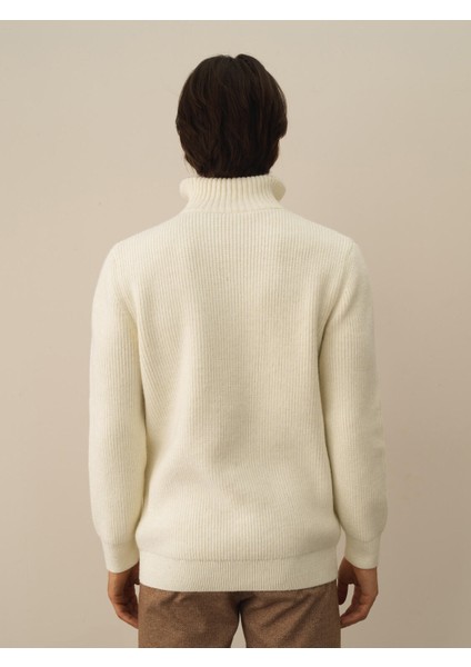 Erkek Ekru Doğal Yün Dokulu Regular Fit Kazak modelleri