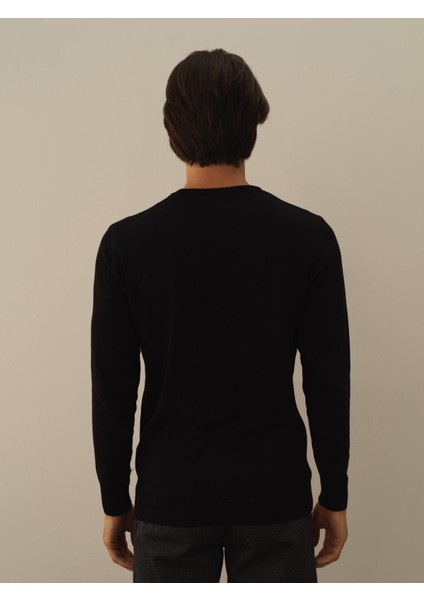 Erkek Siyah Pamuk Dokulu Regular Fit Kazak fırsatları