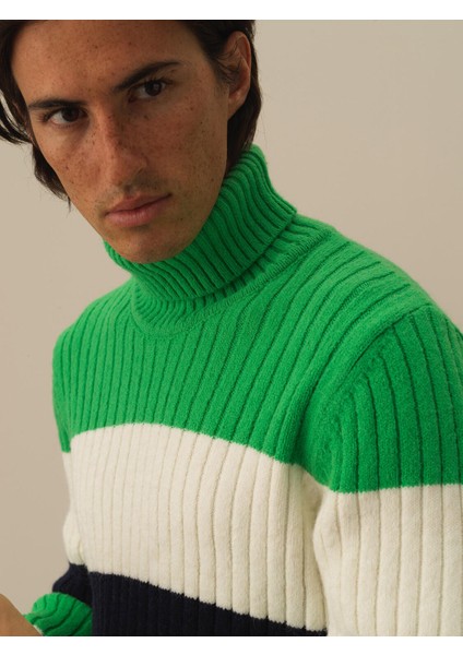 Erkek Yeşil Doğal Yün Dokulu Regular Fit Kazak modelleri