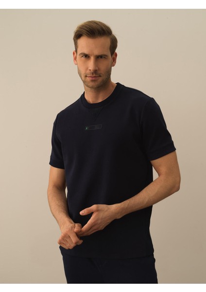 Erkek Lacivert Pamuk Dokulu Regular Fit Tişört fiyatları