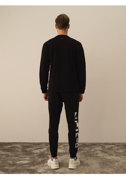 Erkek Siyah Pamuk Dokulu Regular Fit Uzun Kollu Tişört fırsatları