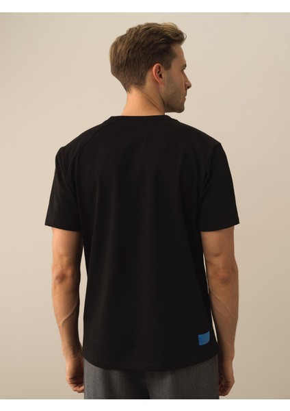 Erkek Siyah Pamuk Dokulu Regular Fit Tişört modelleri