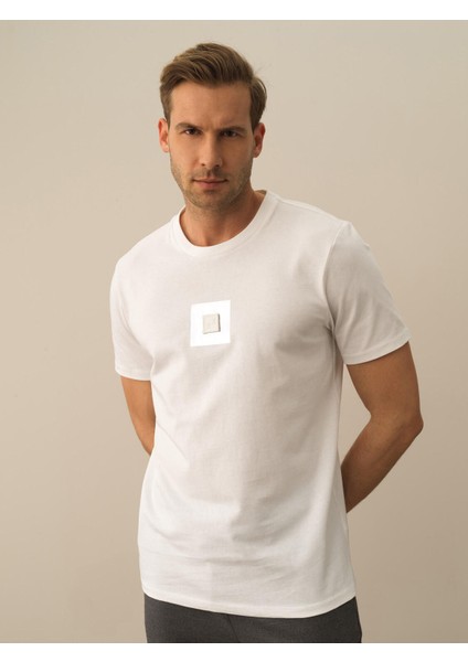 Erkek Kırık Beyaz Pamuk Dokulu Regular Fit Tişört fiyatları