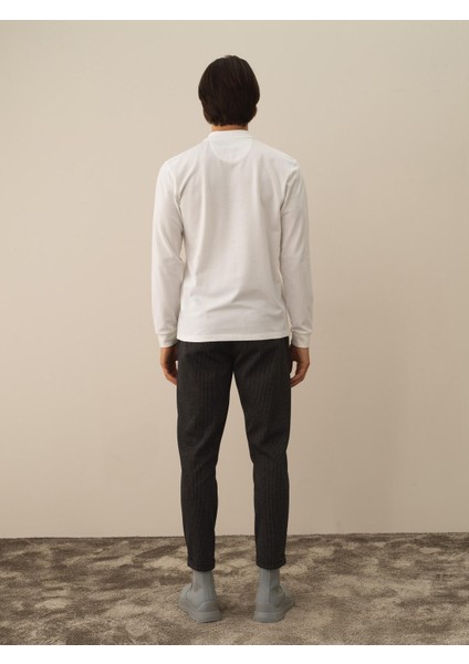 Erkek Kırık Beyaz Pamuk Dokulu Regular Fit Uzun Kollu Tişört fırsatları
