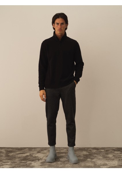 Erkek Siyah Pamuk Dokulu Regular Fit Sweatshirt