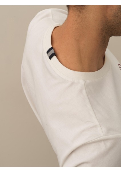 Erkek Ekru Pamuk Dokulu Regular Fit Tişört modelleri