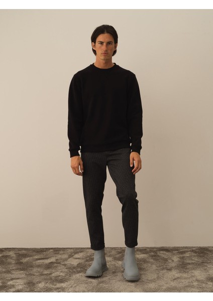 Erkek Siyah Pamuk Dokulu Regular Fit Sweatshirt
