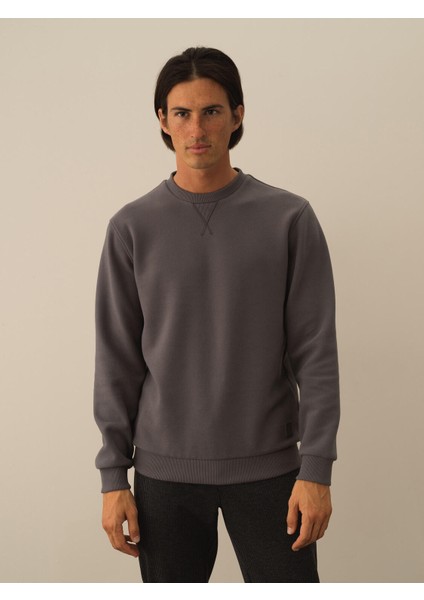 Erkek Koyu Gri Pamuk Dokulu Regular Fit Sweatshirt fiyatları