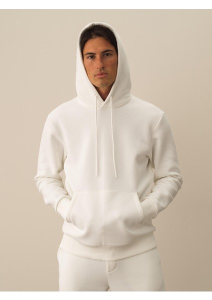 Erkek Kırık Beyaz Pamuk Dokulu Regular Fit Sweatshirt fiyatları