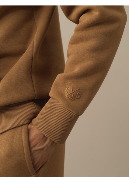 Erkek Camel Pamuk Dokulu Regular Fit Sweatshirt fırsatları