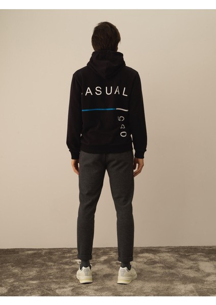 Erkek Siyah Pamuk Dokulu Regular Fit Sweatshirt indirimleri