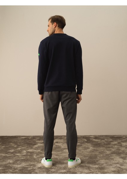 Erkek Lacivert Pamuk Dokulu Regular Fit Sweatshirt fırsatları