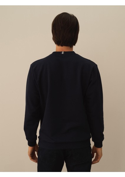 Erkek Lacivert Pamuk Dokulu Regular Fit Sweatshirt modelleri