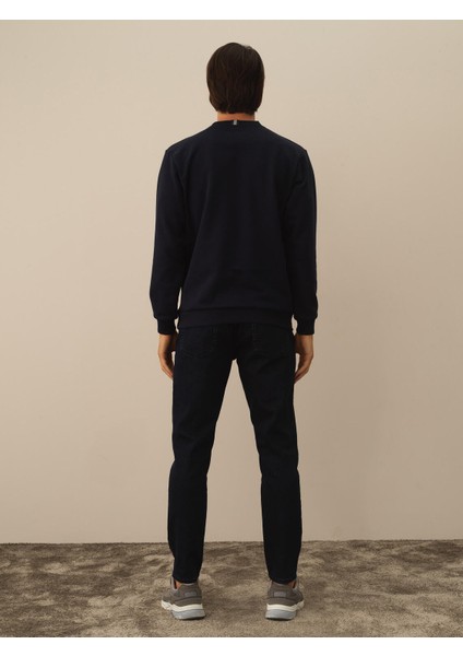Erkek Lacivert Pamuk Dokulu Regular Fit Sweatshirt fırsatları