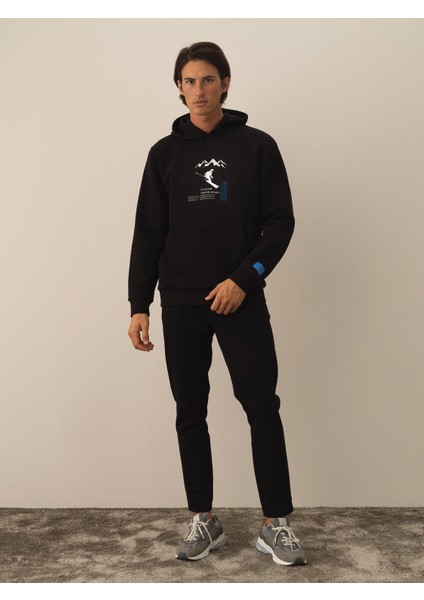 Erkek Siyah Pamuk Dokulu Regular Fit Sweatshirt