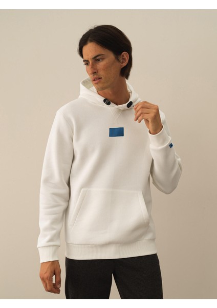 Pamuklu Kapüşonlu Regular Fit Arkası Baskılı Sweatshirt