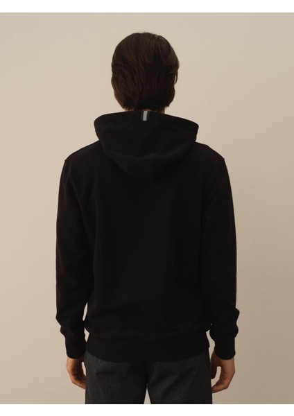 Erkek Siyah Pamuk Dokulu Regular Fit Sweatshirt modelleri