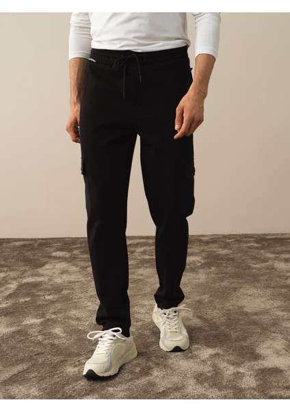 Erkek Siyah Pamuk Dokulu Regular Fit Sweat Pantolon fiyatları