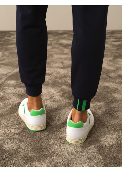 Pamuklu Regular Fit Sweat Pantolon fırsatları