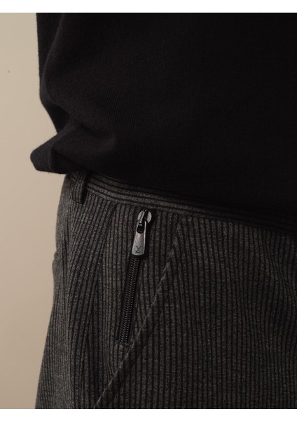 Erkek Siyah Pamuk Dokulu Slim Fit Jogger Pantolon modelleri