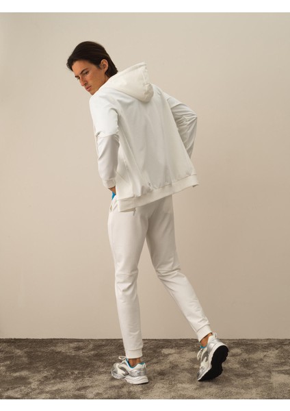 Erkek Kırık Beyaz Pamuk Dokulu Slim Fit Sweatmont indirimleri