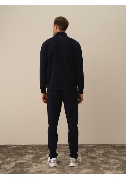 Erkek Lacivert Pamuk Dokulu Slim Fit Sweatmont fırsatları